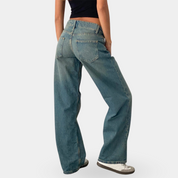 BLEACHED BLUE MID WAIST JEANS